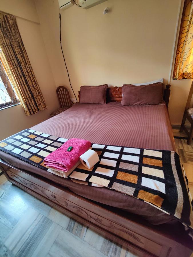 Menezes House Hotel Panaji Buitenkant foto