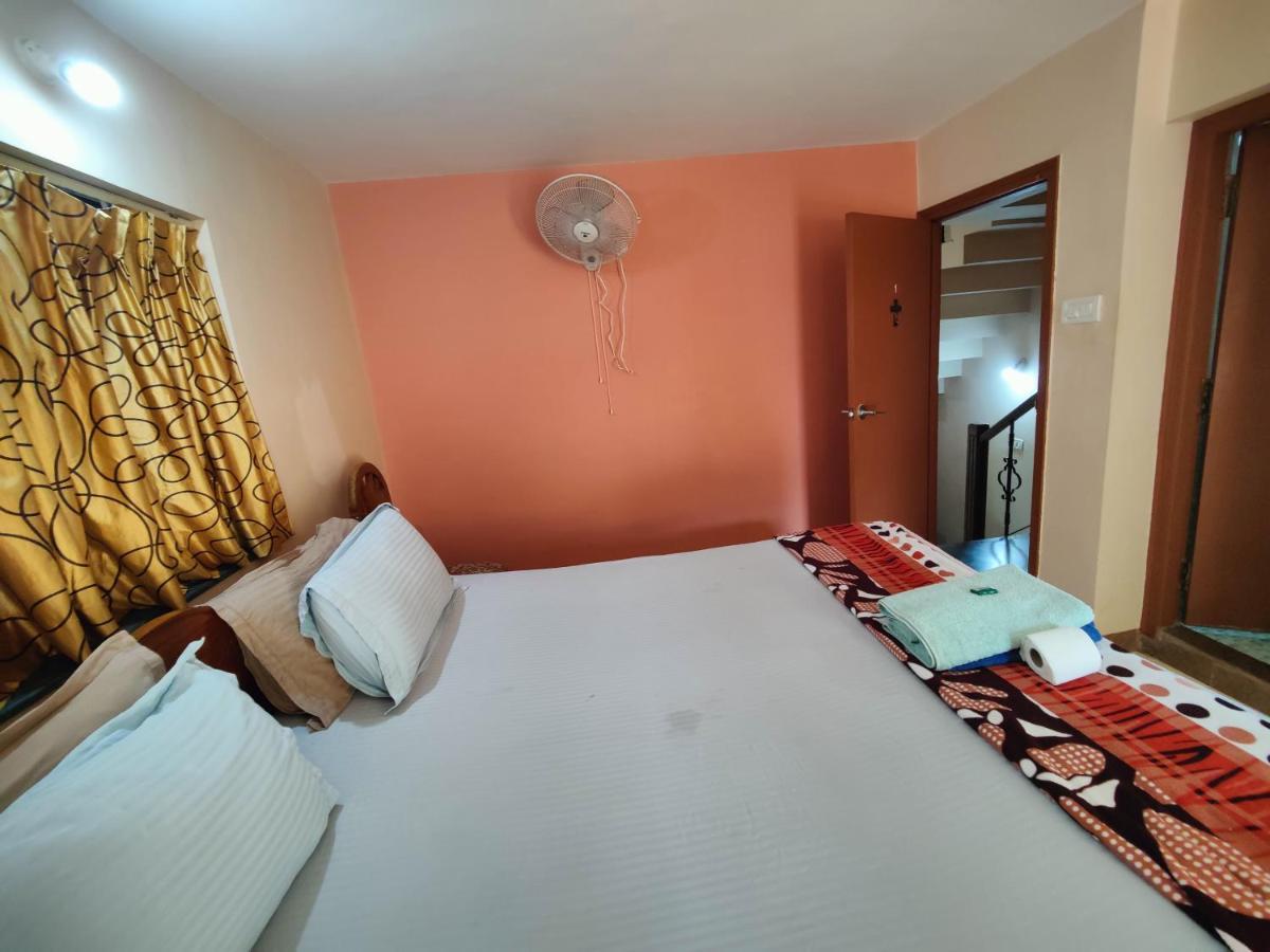 Menezes House Hotel Panaji Buitenkant foto