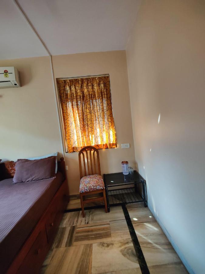 Menezes House Hotel Panaji Buitenkant foto