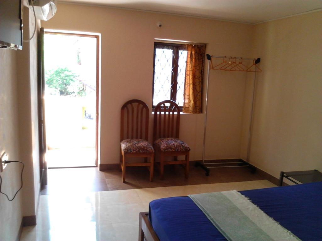 Menezes House Hotel Panaji Buitenkant foto