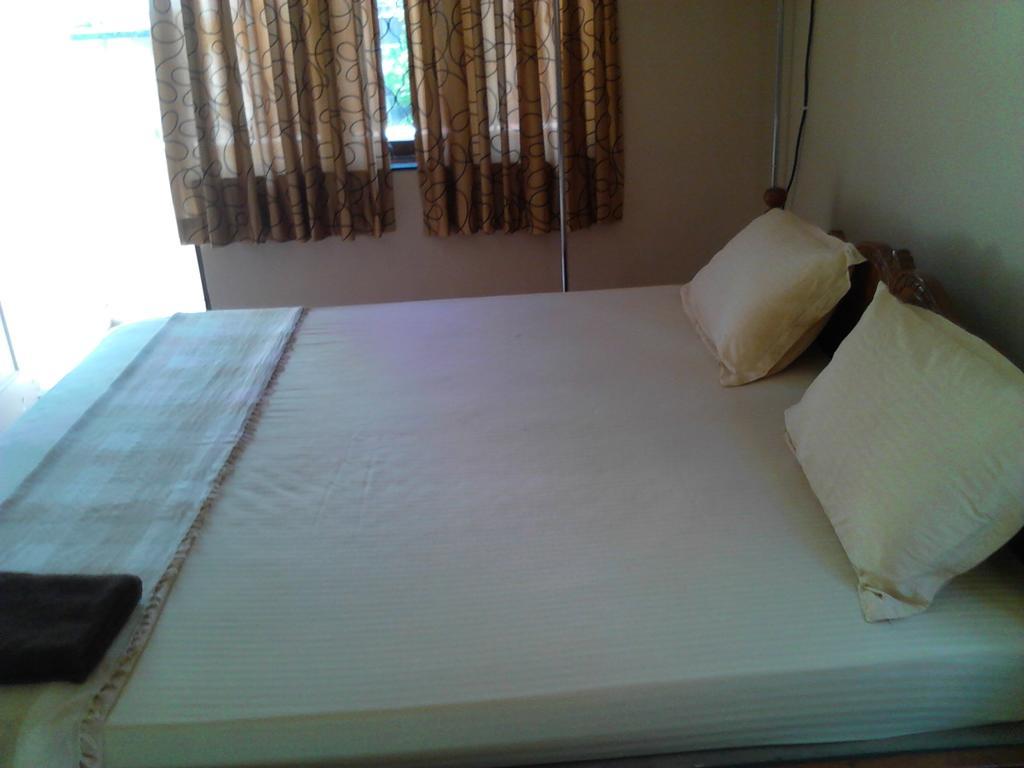 Menezes House Hotel Panaji Buitenkant foto