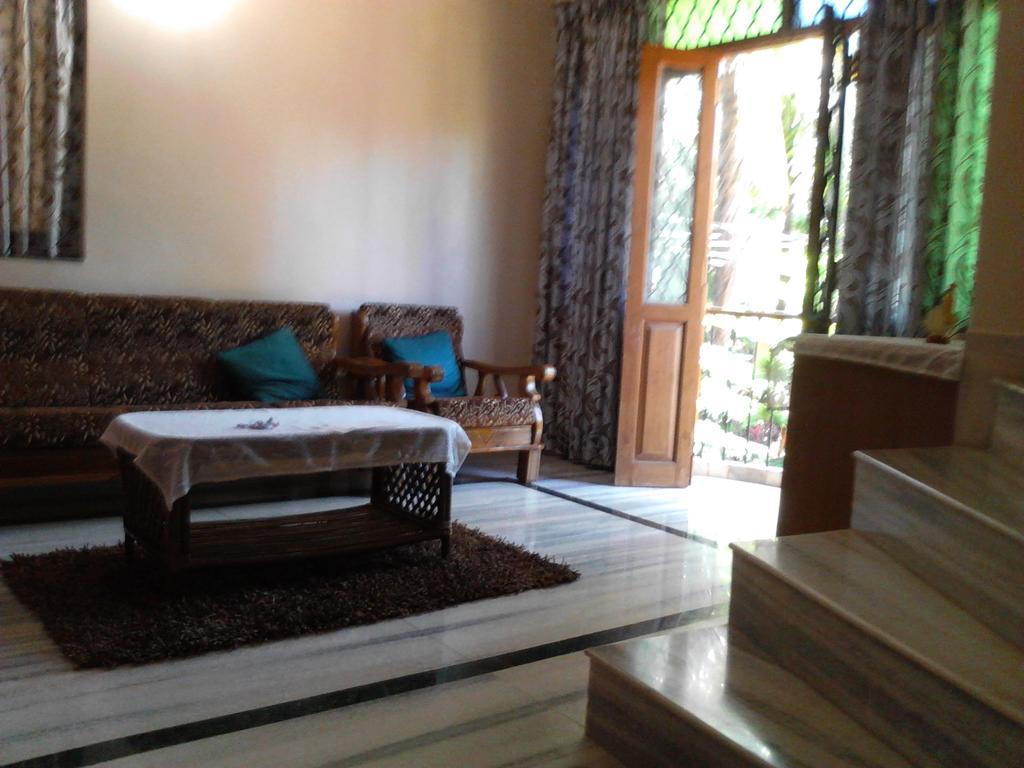 Menezes House Hotel Panaji Buitenkant foto