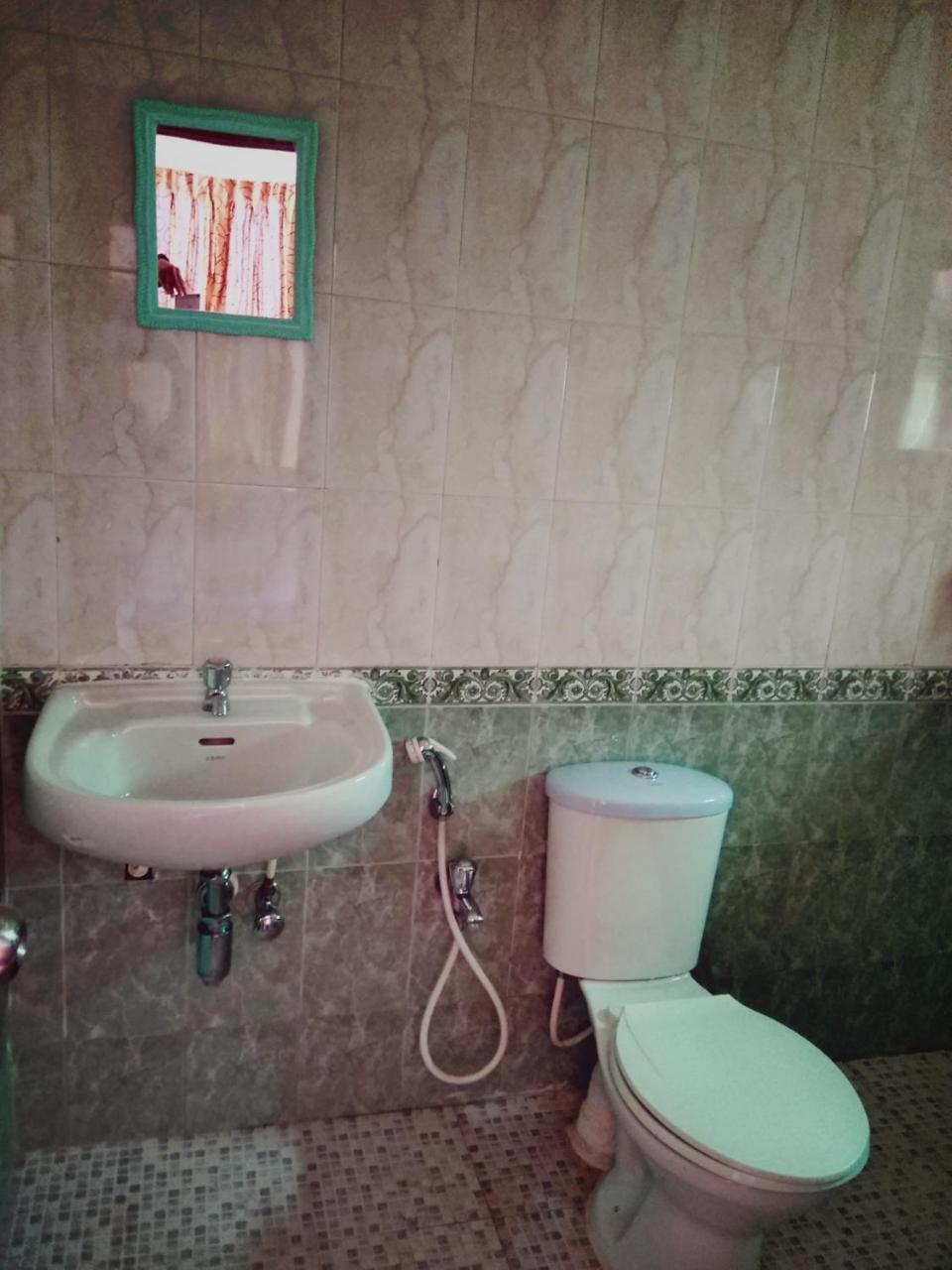 Menezes House Hotel Panaji Buitenkant foto