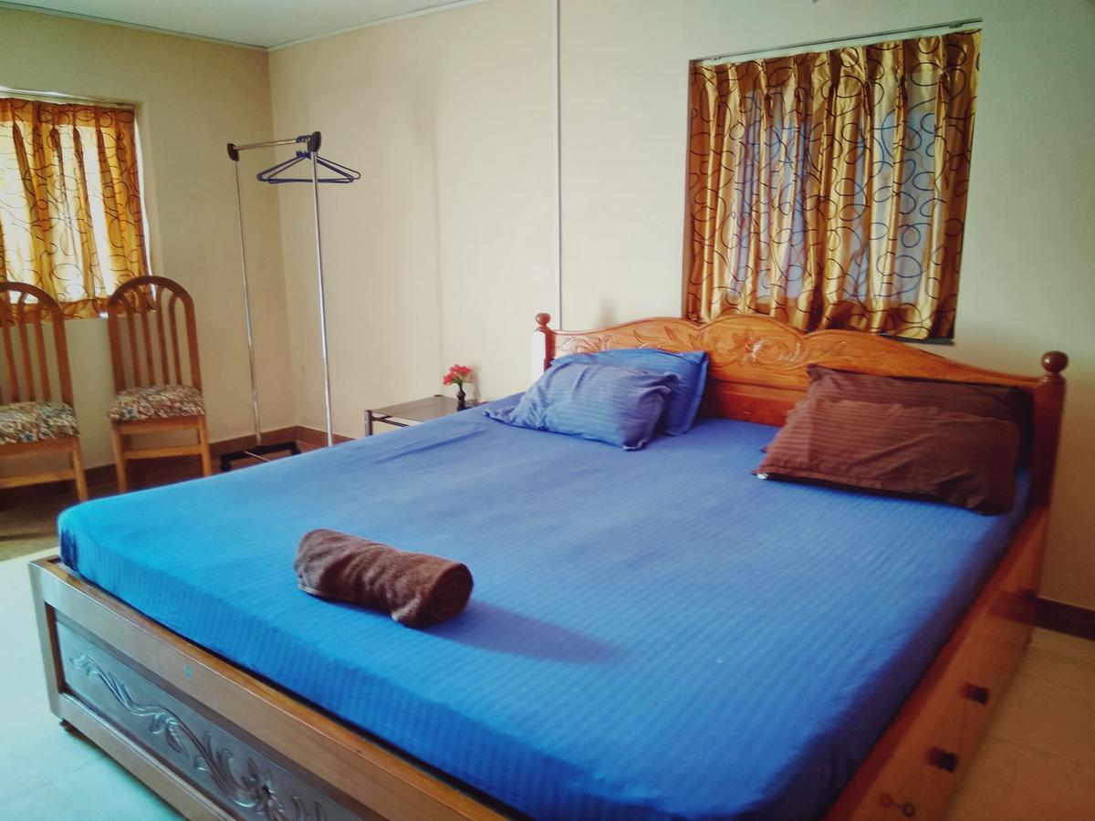 Menezes House Hotel Panaji Buitenkant foto